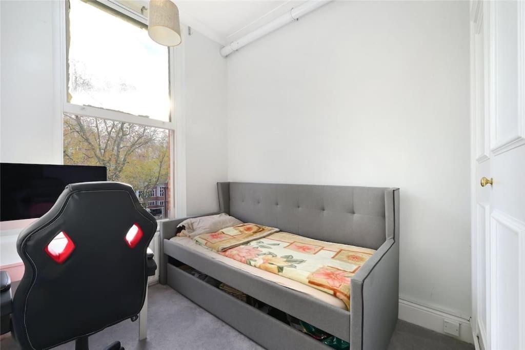 Apartament Luxury 2-bedroom In Prime South Kensington